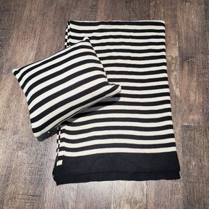 NWOT Travel Blanket and Pillow, Jack and Lucy